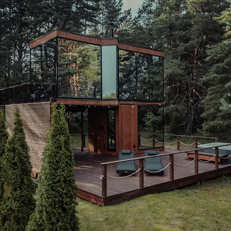Kihnuvillas - Maennirahu